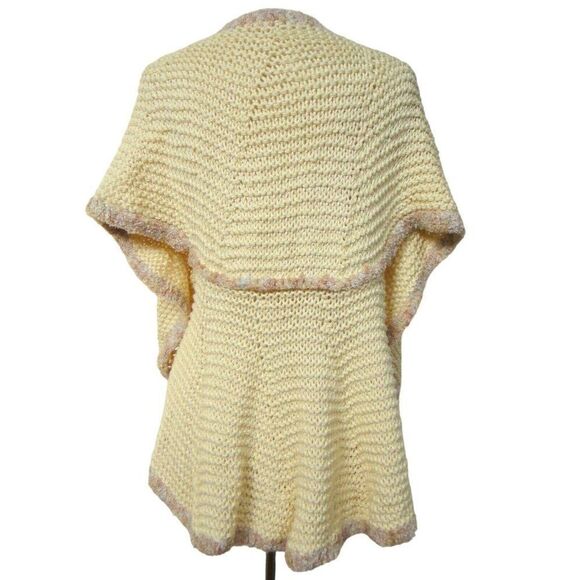 Hand Knit OOAK Sweater Shrug Open Front Cardigan Curved Design Cream One Size - Picture 5 of 10